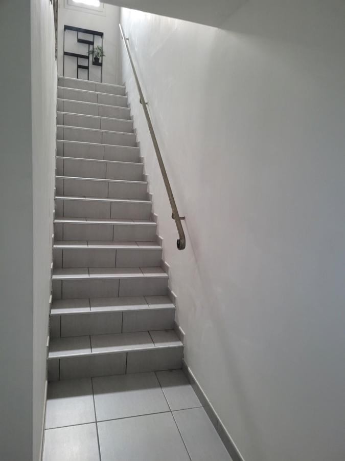 Appartement Avec Exterieur Aigues-Mortes Ngoại thất bức ảnh